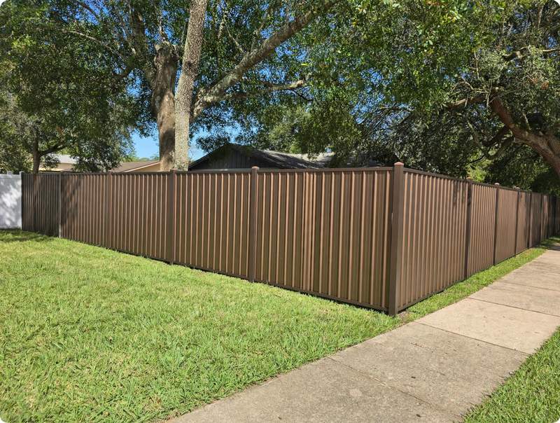 Dark bronze Dura-fence